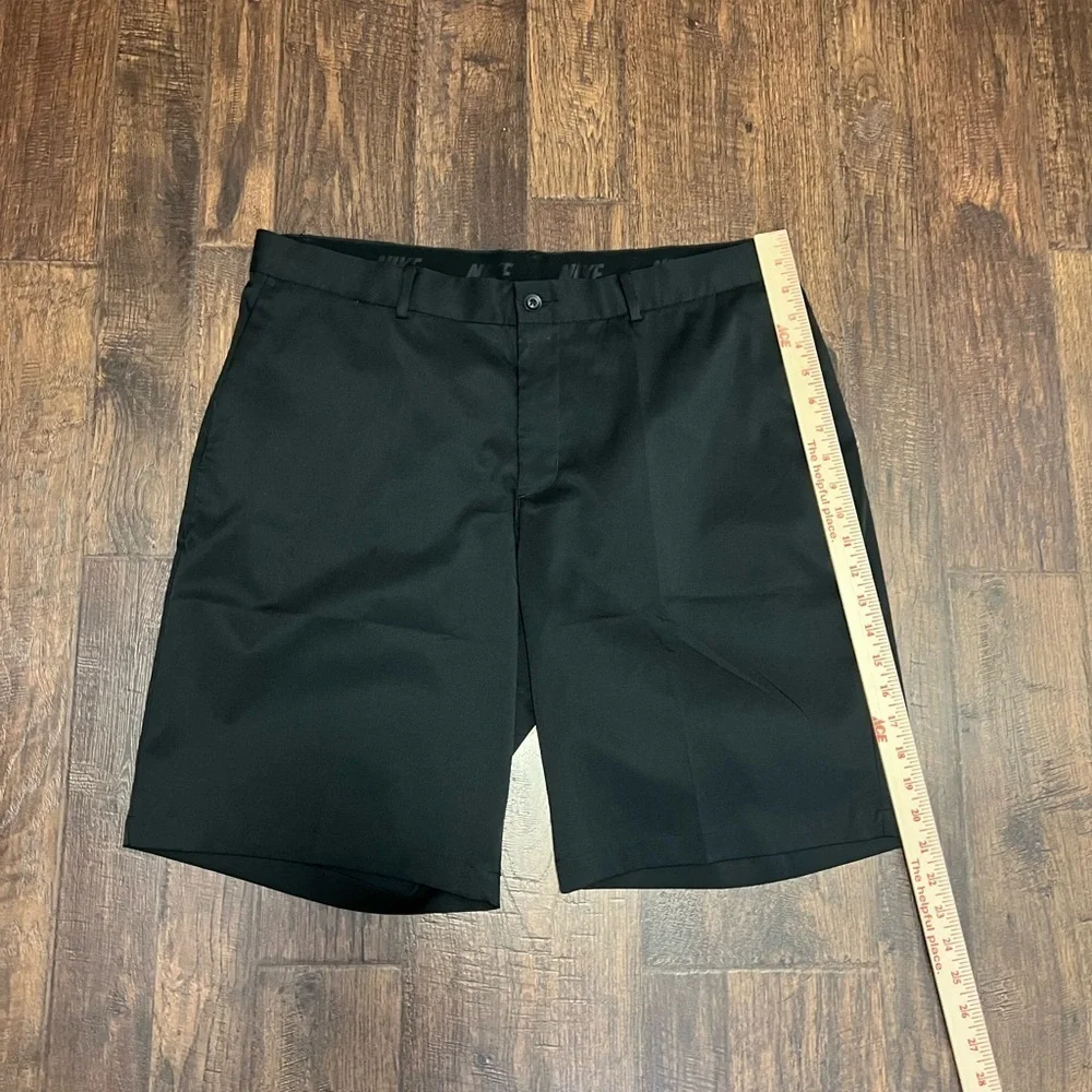 Nike Dri-Fit Golf Shorts Size Men’s 36 Color Black